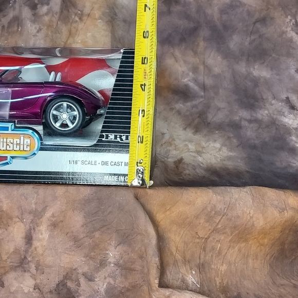 American Muscle Plymouth Prowler 1:18 Die Cast Metal Candy Magenta Ertl 1995 - Picture 10 of 12